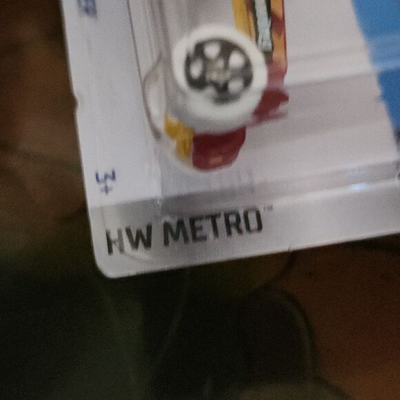 Street Cleaver Hot Wheels HW Metro Car NIP - Picture 4 of 9